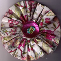 Broche fleur en Liberty