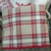 Un sac  à carreaux