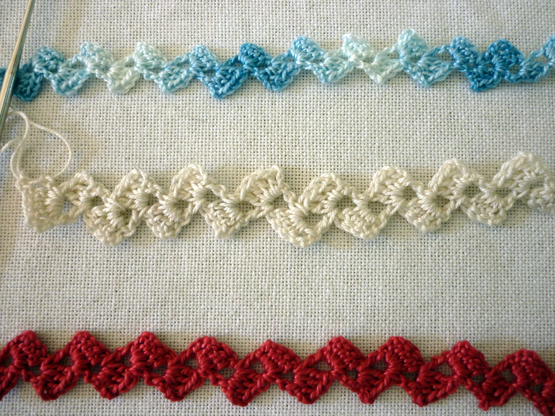 Un galon au crochet